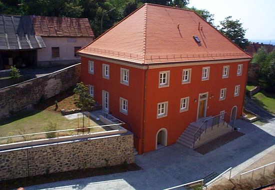 Jugendheim Parkstein (1).jpg